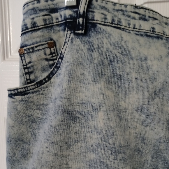 🗻🌃BROOKLYN BEST SHORTS SIZE W.44🐎🚂 - Picture 10 of 15